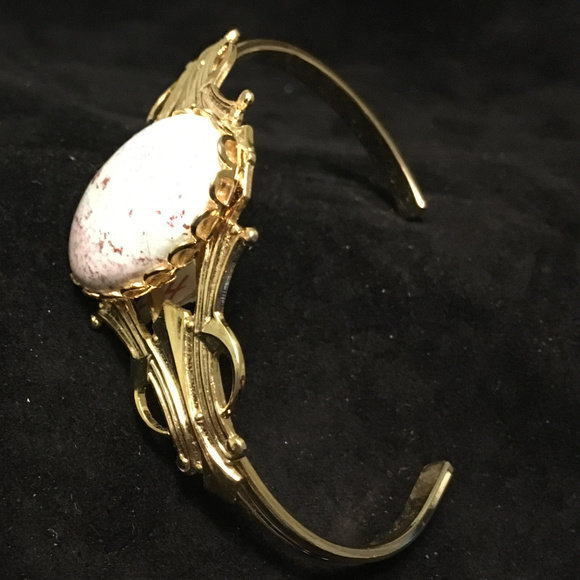 Oval Agate Bracelet***SALE*** - Picture 2 of 2